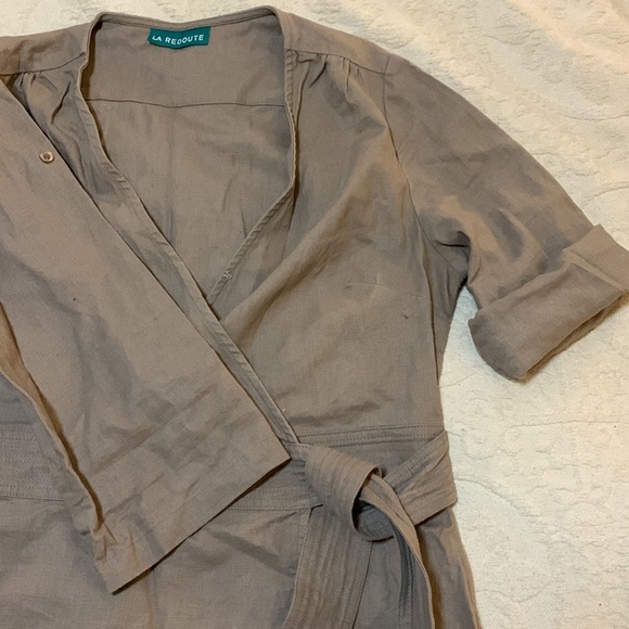 Linen midi wrap dress in beige/taupe - Picture 2 of 4